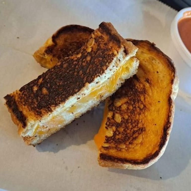 Delicious Grilled Cheese Sandwiches
