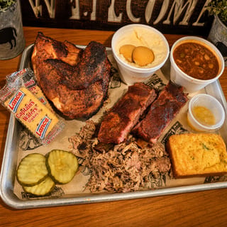 3 Meats & 2 Sides Combo