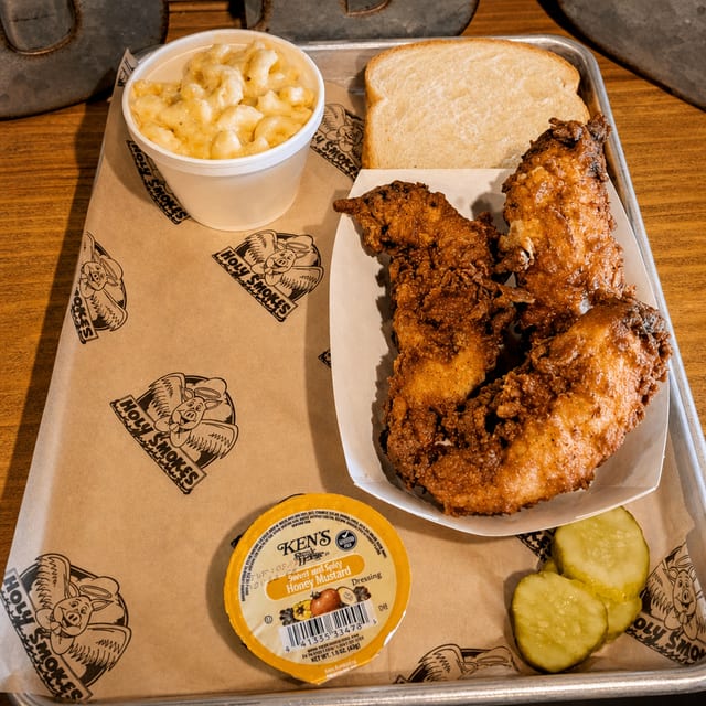 3 Piece Chicken Strip Plate.